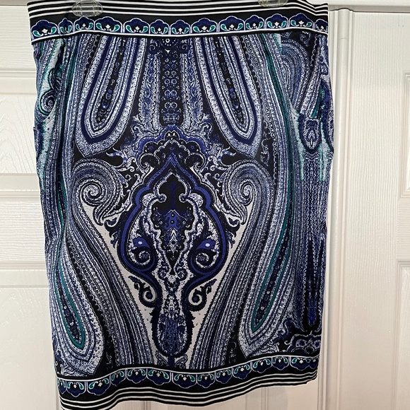 INC 10 Art to Wear Maximalist Pencil Skirt Mod Paisley Office Purple White 10 - Picture 2 of 8